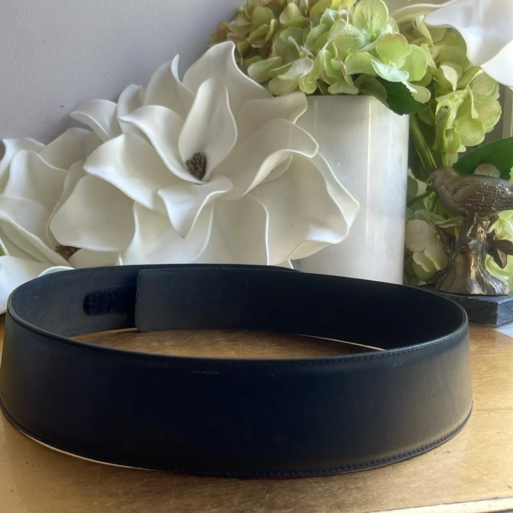 Salvatore Ferragamo Black Leather Hook and Loop 2” Belt